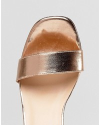 Золотые босоножки на каблуке от Park Lane