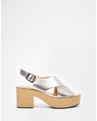 Женские золотые босоножки от Park Lane