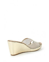 Женские золотые босоножки от Guapissima