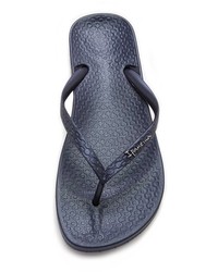 Золотые вьетнамки от Ipanema