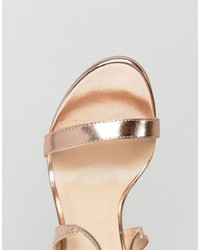 Золотые кожаные босоножки на каблуке от True Decadence