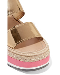 Женские золотые кожаные босоножки от Prada