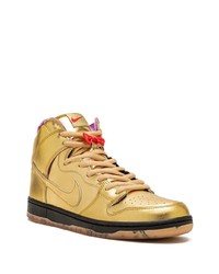 Мужские золотые кожаные высокие кеды от Nike