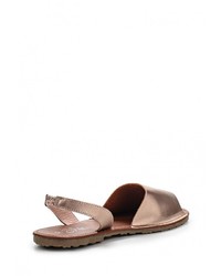 Золотые кожаные сандалии на плоской подошве от Ella