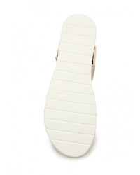 Золотые кожаные сандалии на плоской подошве от Flyfor