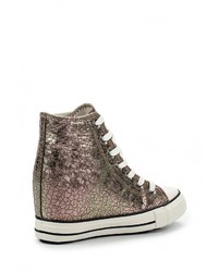 Золотые кроссовки на танкетке от Mimoda