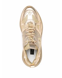 Мужские золотые кроссовки от Philipp Plein