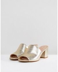 Золотые сабо от Whistles