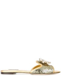 Золотые сандалии на плоской подошве от Dolce & Gabbana