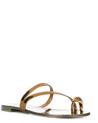 Золотые сандалии на плоской подошве от Giuseppe Zanotti Design