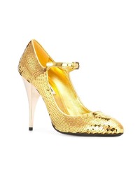 Золотые туфли с пайетками от Miu Miu