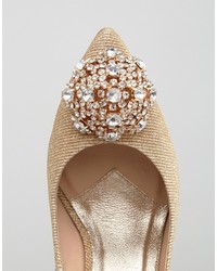 Золотые туфли с украшением от Ted Baker