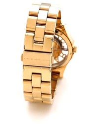 Женские золотые часы от Marc by Marc Jacobs
