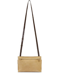 Женская коричневая замшевая сумка от Loewe