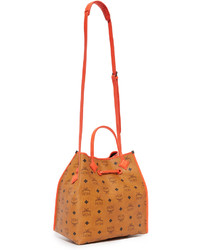 Коричневая сумка-мешок от MCM