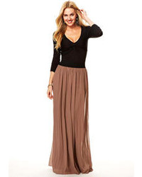 Коричневая юбка со складками