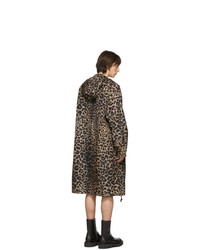 Коричневое длинное пальто от Dries Van Noten