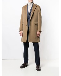 Коричневое длинное пальто от Lardini