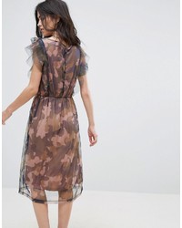 Коричневое платье от Vila