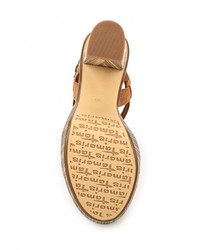 Коричневые босоножки на каблуке от Tamaris