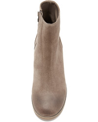 Коричневые замшевые ботильоны от Vince