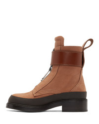 Коричневые замшевые ботильоны от Chloé