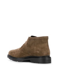 Коричневые замшевые ботинки дезерты от Hogan
