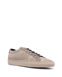 Мужские коричневые замшевые низкие кеды от Common Projects