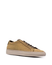 Мужские коричневые замшевые низкие кеды от Common Projects