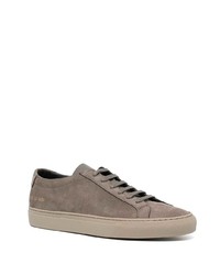 Мужские коричневые замшевые низкие кеды от Common Projects