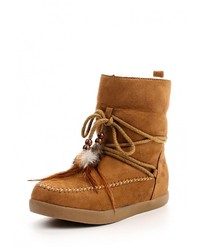 Коричневые замшевые полусапоги от Nio Nio