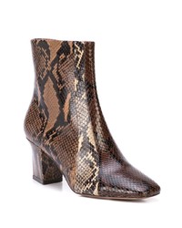 Коричневые кожаные ботильоны со змеиным рисунком от Veronica Beard