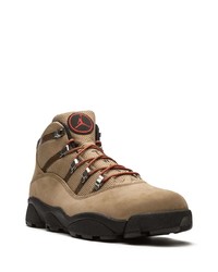 Мужские коричневые кожаные высокие кеды от Jordan