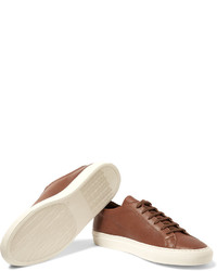Мужские коричневые кожаные кеды от Common Projects