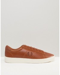 Мужские коричневые кожаные кеды от Fred Perry