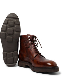 Мужские коричневые кожаные классические ботинки от John Lobb