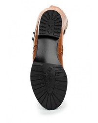 Коричневые кожаные сапоги от Betsy