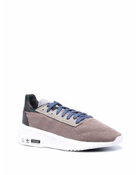 Мужские коричневые кроссовки от adidas