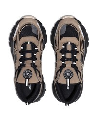 Мужские коричневые кроссовки от Axel Arigato