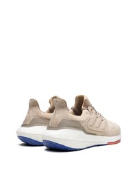 Мужские коричневые кроссовки от adidas