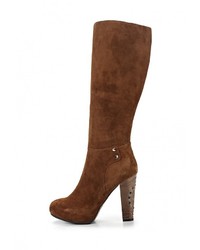 Коричневые сапоги от Burlesque