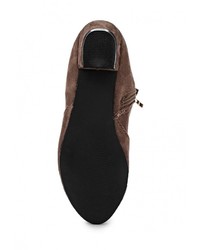 Коричневые сапоги от Spot On