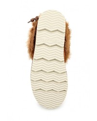 Коричневые угги от Tamaris