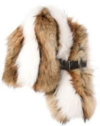 Женский коричневый меховой шарф от Fendi