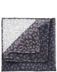 Коричневый нагрудный платок с леопардовым принтом от Asos