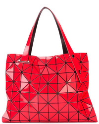 Красная большая сумка с геометрическим рисунком от Bao Bao Issey Miyake