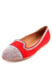 Красная замшевая обувь с украшением