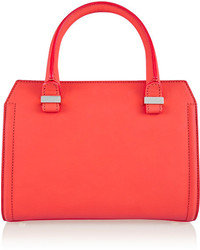 Красная кожаная большая сумка от Victoria Beckham