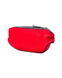 Красная кожаная поясная сумка от Marc Jacobs