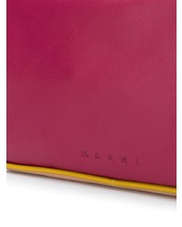 Красная кожаная поясная сумка от Marni